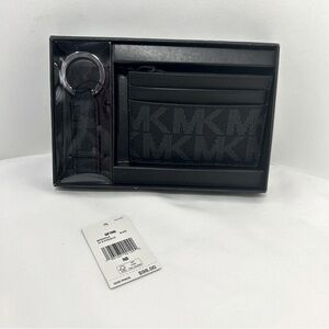 Michael Kors Set Card Holder and key chain